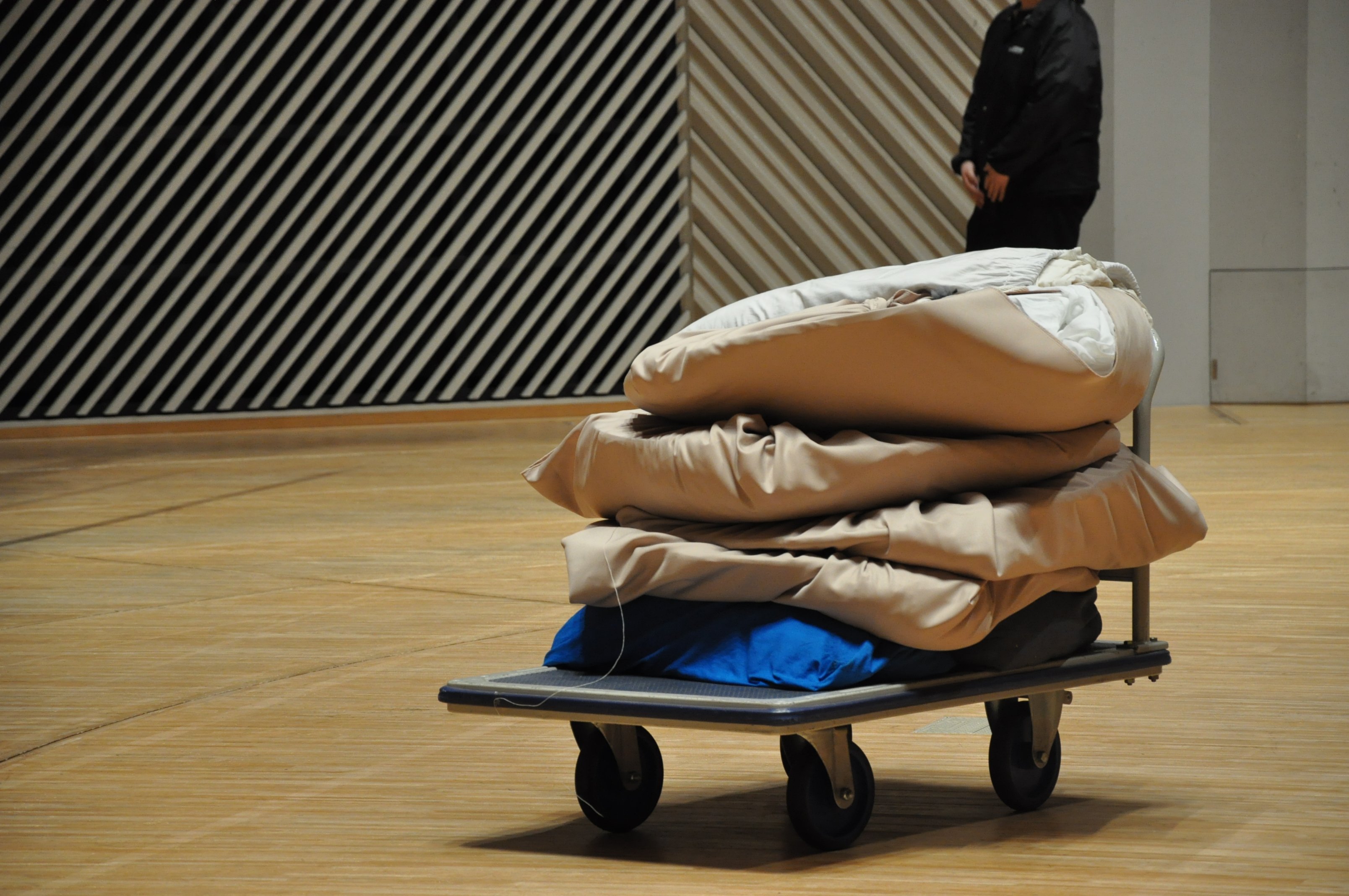 台車にのった不思議な物