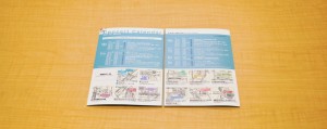 見開くとこんな感じ