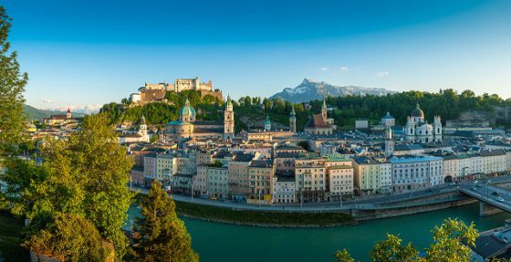 Blick vom Kapuzinerberg auf die Altstadt mit Festung Hohensalzbu