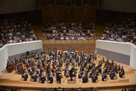 【写真】マエストロの指揮に応える東京交響楽団。